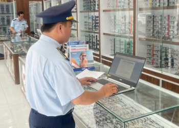 QLTT tỉnh Tiền Giang: Tích cực kiểm tra, xử lý nhiều trường hợp vi phạm hàng giả, hàng kém chất lượng dịp cuối năm.